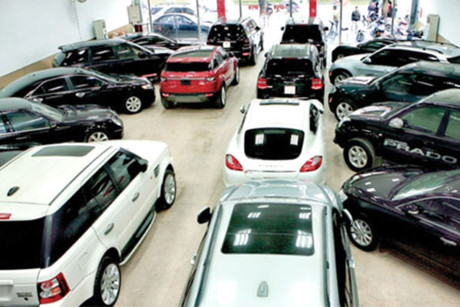 Thu phí khí thải 16 triệu đồng với ô tô dưới 7 chỗ