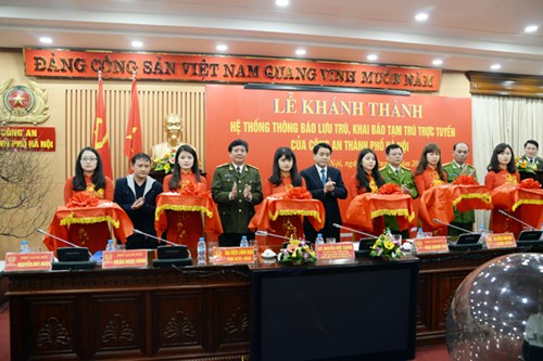 Công an Hà Nội mở hệ thống khai báo lưu trú qua Internet