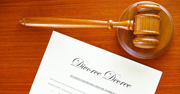 Người ngoại tình sẽ bất lợi khi chia tài sản ly hôn