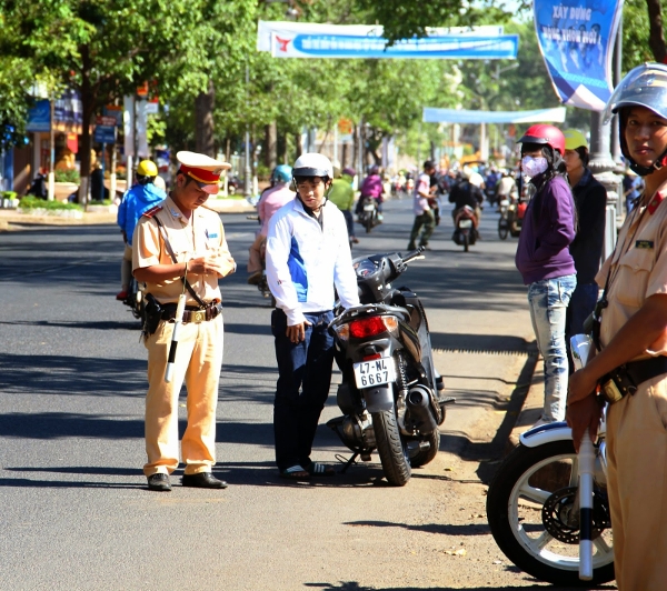 Quy định mới về quyền xử phạt của Cảnh sát giao thông
