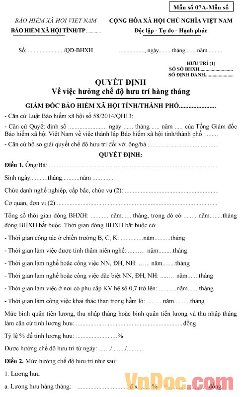 Giấy quyết định của bảo hiểm xã hội về hưởng chế độ hưu trí hàng tháng