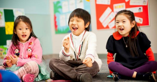 Từ năm 2018, học sinh từ lớp 3 đến lớp 5 học tiếng Anh 4 tiết/tuần Học sinh từ lớp 3 đến lớp 5 học tiếng Anh 4 tiết/tuần