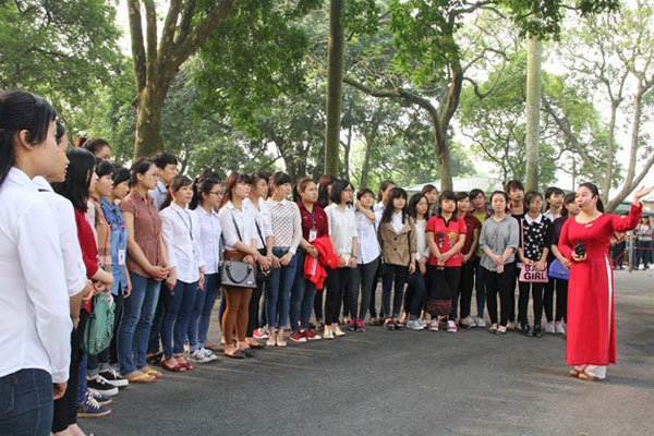 Thuê người nước ngoài vào làm việc cần những thủ tục gì?