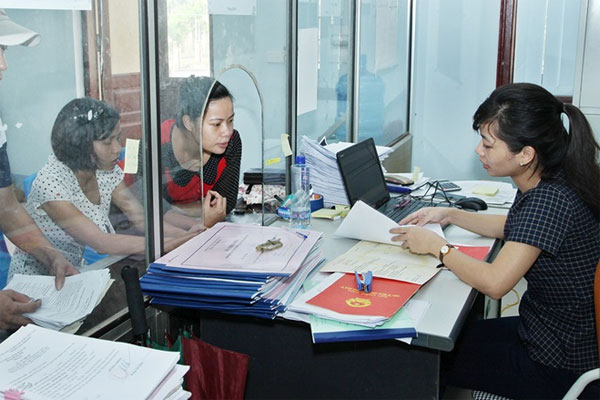 Tính hợp pháp của hợp đồng tặng cho quyền sử dụng đất?