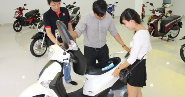 Mức phí đăng ký ô tô, xe máy mới nhất là bao nhiêu?