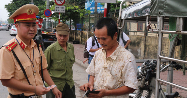 Người dân có được quay clip CSGT xử phạt mình?