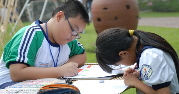 Bộ Giáo dục chưa thí điểm bỏ biên chế giáo viên mầm non, tiểu học, trung học Bộ Giáo dục chưa thí điểm bỏ biên chế giáo viên mầm non, tiểu học, trung học