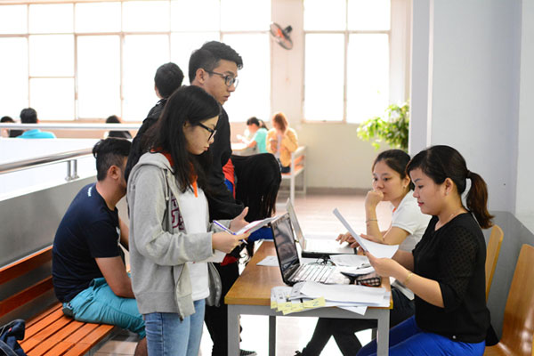 Hướng dẫn thủ tục nhập học vào lớp 10