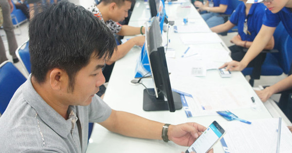 Không có ảnh chụp chính chủ sẽ bị khóa thuê bao di động