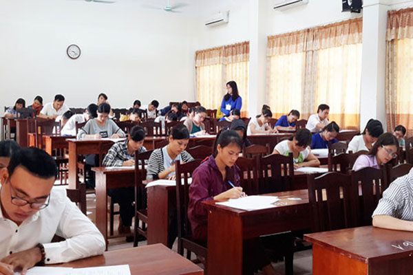 Kinh nghiệm thi tuyển công chức nhà nước mà bạn cần biết