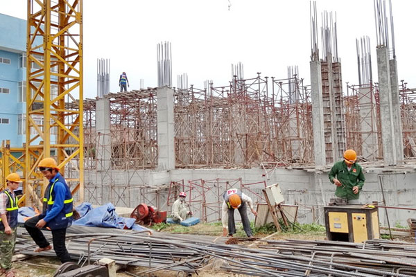 Hướng dẫn hạch toán phí đầu tư xây dựng theo Mục lục NSNN