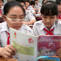 Sẽ miễn toàn bộ học phí cho học sinh THCS từ năm 2020