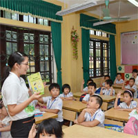 Một số biện pháp nâng cao chất lượng đội ngũ giáo viên ở Tiểu học