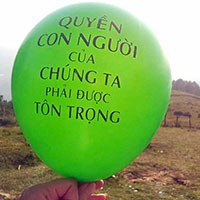 Phổ cập quyền con người tại tất cả các trường học