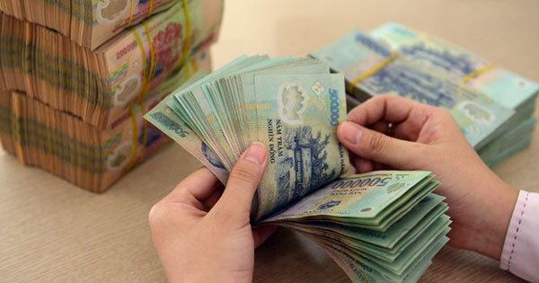 Tăng thu nhập cho cán bộ, công chức từ kinh phí tiết kiệm