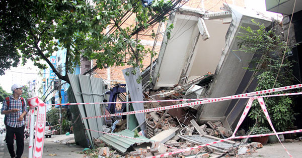 Gây sập nhà hàng xóm phải bồi thường ra sao?