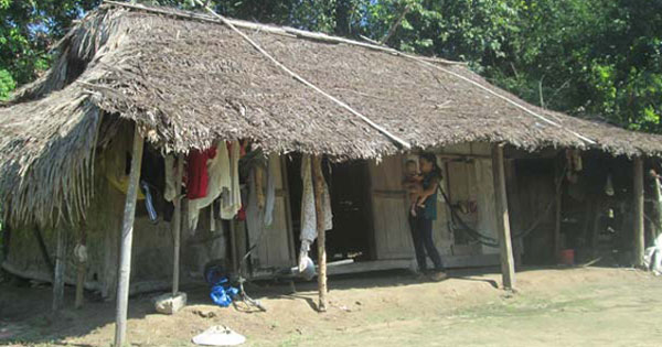 Tiểu chuẩn xét hộ nghèo