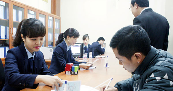 Những việc cán bộ, công chức không được làm 2024