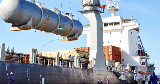 Quy định về vận chuyển hàng siêu trường siêu trọng