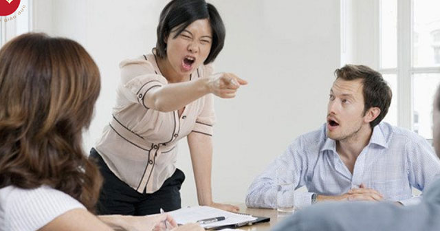 Giáo viên hành hung đồng nghiệp sẽ bị xử lý như thế nào