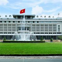 Câu hỏi trắc nghiệm về ngày 30 tháng 4 2025