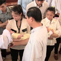 Mẫu thông báo nơi đương sự lãnh nhận bí tích rửa tội