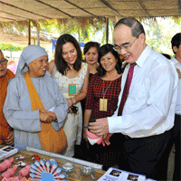 Mẫu thông báo chỉ tiêu tuyển sinh khoá học tôn giáo