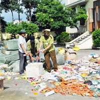 Mẫu số 32/QĐ-GQCC: Quyết định giao quyền cưỡng chế thi hành quyết định xử phạt