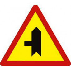 Biển báo giao nhau với đường không ưu tiên W207c