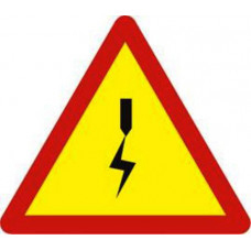 Biển báo đường cáp điện ở phía trên W239