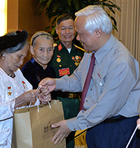 Đối tượng chính sách người có công với cách mạng