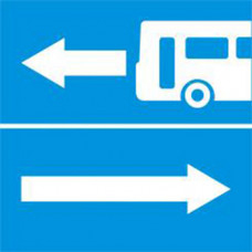 Biển báo rẽ ra đường có làn đường dành cho ô tô khách