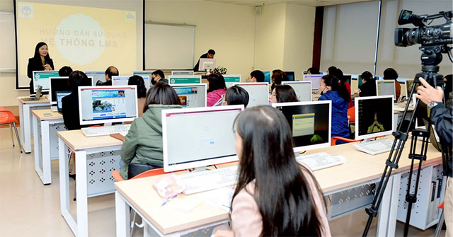 Một số câu hỏi về tập huấn trực tuyến LMS