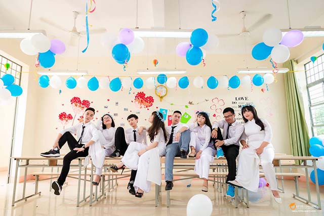 Cách trang trí kỷ yếu lớp