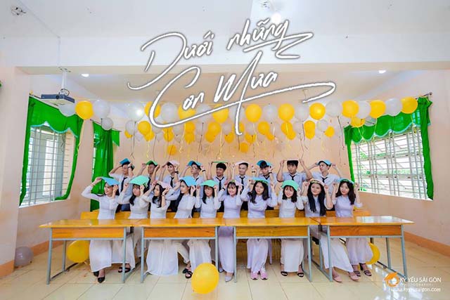 Cách trang trí kỷ yếu lớp