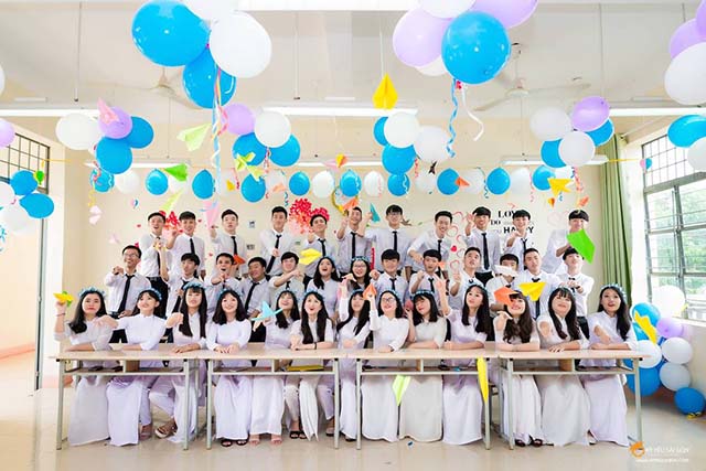 Cách trang trí kỷ yếu lớp