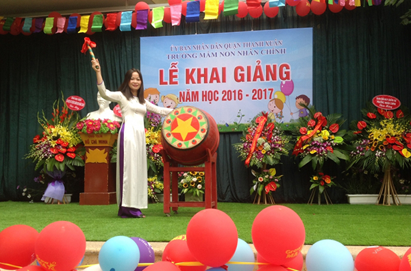 Diễn văn khai giảng