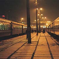 Cảm nhận cảnh đợi tàu trong Hai đứa trẻ của Thạch Lam