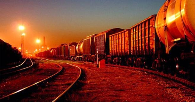 Phân tích giá trị nhân đạo trong 2 đứa trẻ