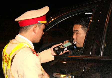 Mức phạt lỗi vi phạm nồng độ cồn