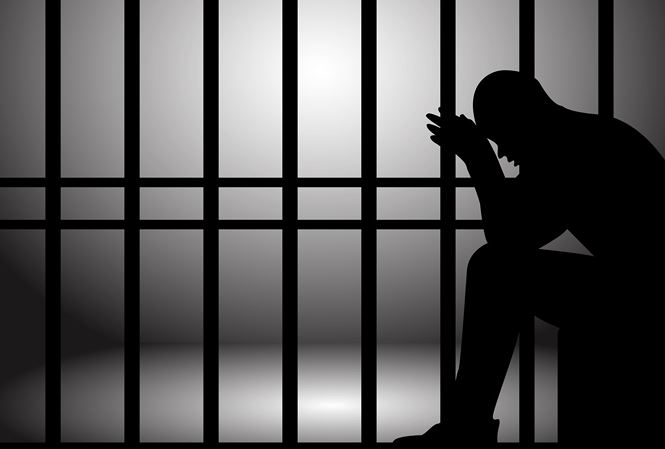 Chưa đủ 18 tuổi có bị phạt tù không?