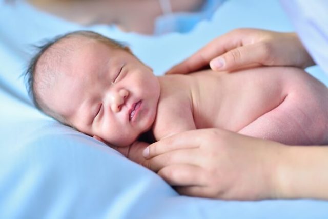 Kỷ luật Đảng viên có con ngoài giá thú