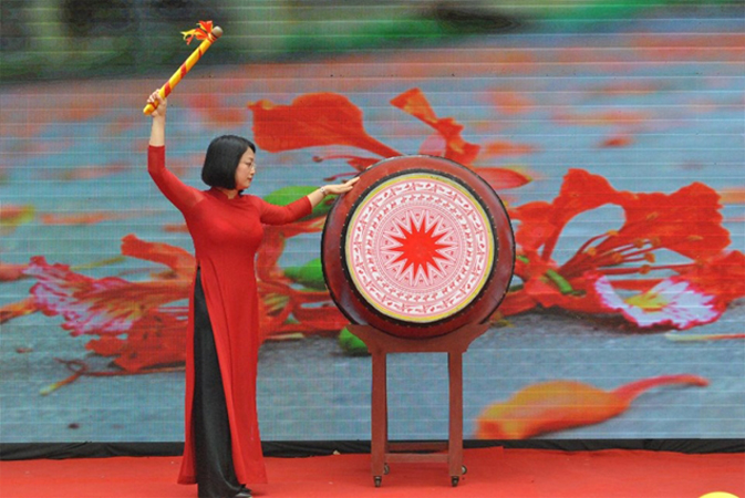 Top 10 bài tả cái trống trường em hay và ý nghĩa