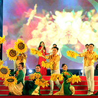 Lời dẫn chương trình văn nghệ mừng đảng mừng xuân