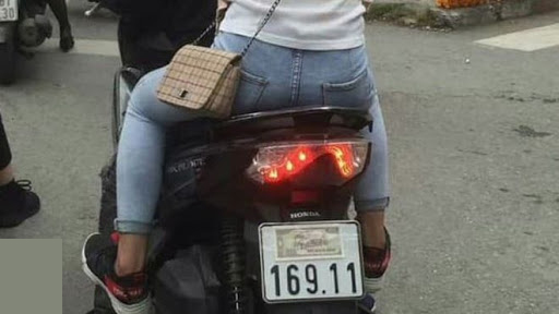 Che biển số xe máy 2021 phạt bao nhiêu?