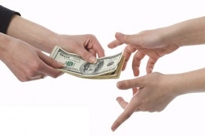 Mua bán giấy khám sức khỏe có bị phạt?