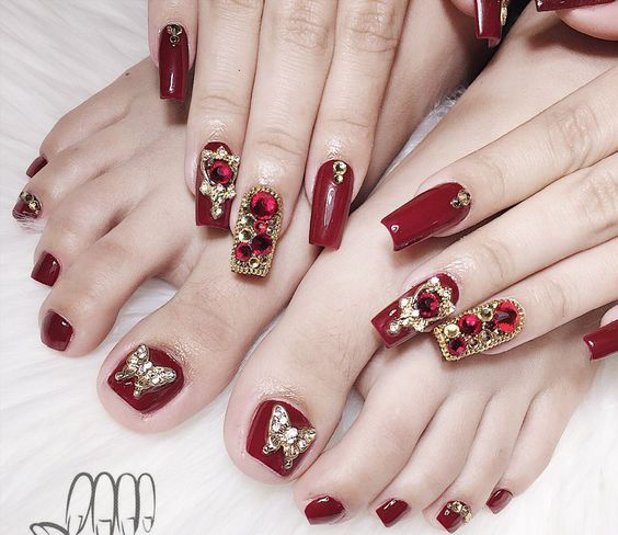 Mẫu nail Tết 2021