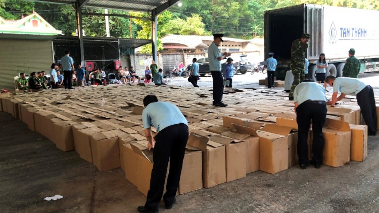 Số lượng buôn bán pháo nổ từ 10kg đến 50kg bị phạt bao nhiêu?