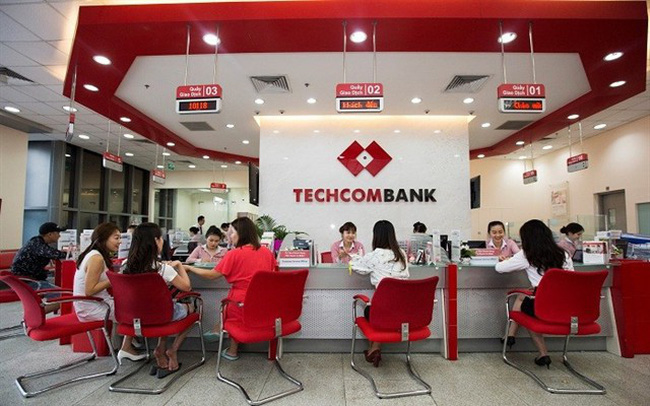 Giờ làm việc ngân hàng Techcombank 2021