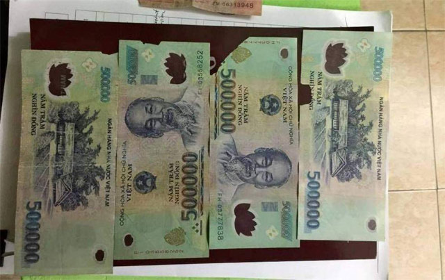 Tiền rách ra ngân hàng có đổi được không?